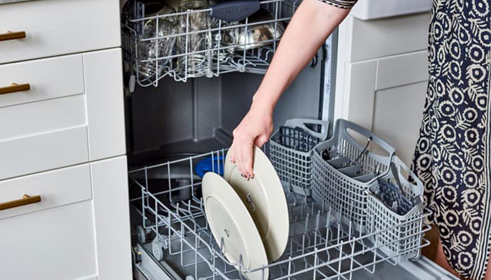 قرص ماشین ظرفشویی بهتر است یا ژل ماشین ظرفشویی
